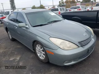 2003 Lexus ES 300 with VIN JTHBF30G730114456, listed as a IAAI auction lot 40910884 with 228,984 mi miles and . Bid and sale history available at carsss.com. Image 1.