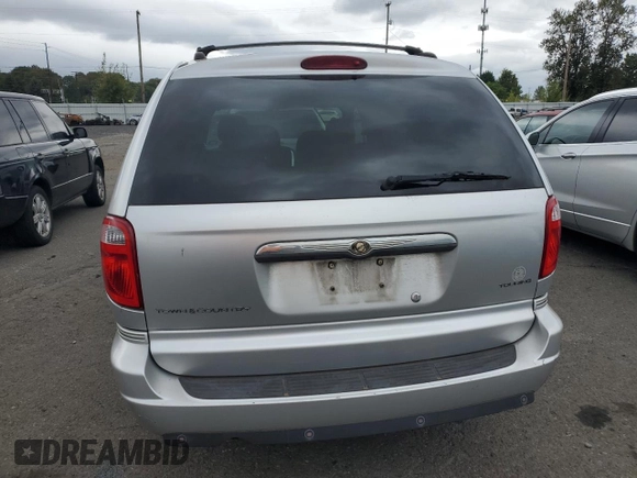 2007 Chrysler Town & Country LWB Touring with VIN 2A4GP54LX7R206402, listed as a Copart auction lot 70883894 with 135,215 mi miles and Salvage Title. Bid and sale history available at carsss.com. Image 6.