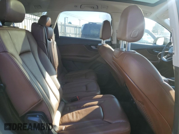 2019 Audi Q7 Premium Plus z VIN WA1LAAF73KD026327, wystawiony jako Copart lot #46642965 z przebiegiem 91 845 mil mil oraz Czysty tytuł • Clean title. Historia ofert i sprzedaży dostępna na DreamBid. Obrazek 11.
