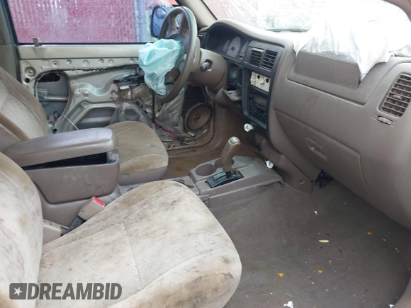 2001 Toyota Tacoma PreRunner with VIN 5TEGN92N61Z781220, listed as a IAAI auction lot 41916472 with 228,529 mi miles and . Bid and sale history available at DreamBid. Image 5.