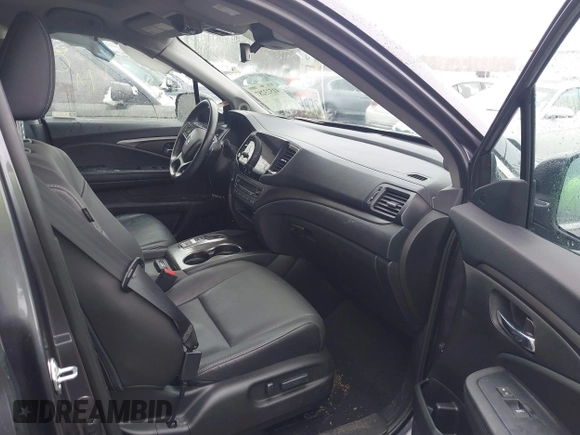 2021 Honda Pilot EX-L with VIN 5FNYF6H58MB102254, listed as a IAAI auction lot 41523287 with 27,029 mi miles. Bid and sale history available at carsss.com. Image 5.