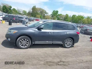 2014 Nissan Pathfinder S with VIN 5N1AR2MM0EC716000, listed as a IAAI auction lot 42182293 with 196,728 mi miles and . Bid and sale history available at DreamBid. Image 14.