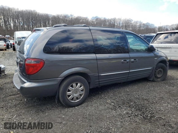 2004 Chrysler Town & Country Touring with VIN 2C4GP54L34R545133, listed as a Copart auction lot 49993615 with 213,684 mi miles and Salvage Title. Bid and sale history available at DreamBid. Image 3.