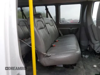 2014 GMC Savana z VIN 1GJZ7ZFG0E1197144, wystawiony jako Copart lot #72229594 z przebiegiem 53 783 mil mil oraz Szkoda całkowita • Salvage title. Historia ofert i sprzedaży dostępna na DreamBid. Obrazek 11.