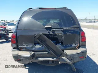 2002 Chevrolet TrailBlazer LTZ with VIN 1GNDT13S222183007, listed as a IAAI auction lot 41786630 with 216,878 mi miles and . Bid and sale history available at DreamBid. Image 16.