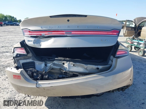 2017 Lincoln MKZ Select with VIN 3LN6L5C94HR664785, listed as a IAAI auction lot 41988612 with 135,112 mi miles and . Bid and sale history available at DreamBid. Image 16.