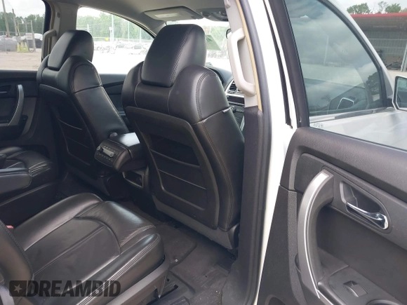 2009 GMC Acadia SLT1 with VIN 1GKER23D09J117644, listed as a IAAI auction lot 42041513 with 217,888 mi miles. Bid and sale history available at carsss.com. Image 8.
