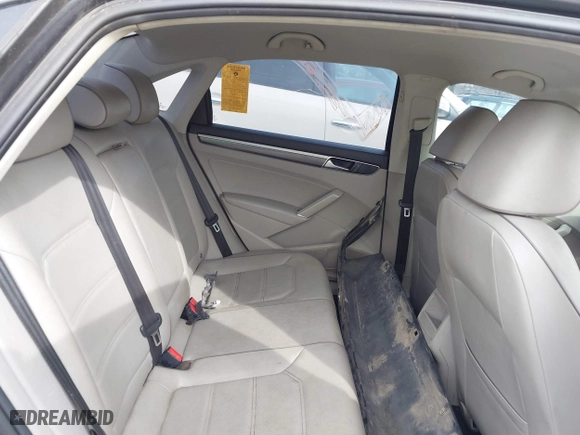 2017 Volkswagen Passat R-Line w/Comfort Pkg with VIN 1VWDT7A31HC072889, listed as a IAAI auction lot 41725530 with 104,304 mi miles. Bid and sale history available at carsss.com. Image 8.