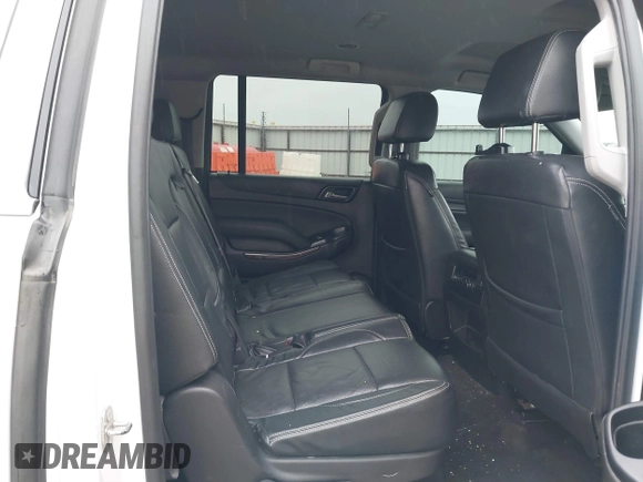 2017 GMC Yukon XL SLE with VIN 1GKS2FKC2HR239722, listed as a IAAI auction lot 41430741 with 152,289 mi miles. Bid and sale history available at carsss.com. Image 8.