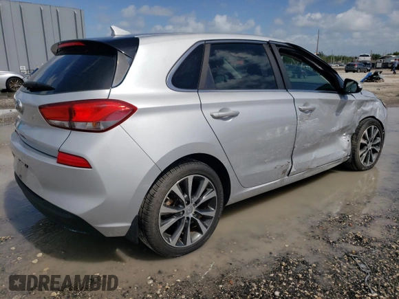 2018 Hyundai Elantra GT with VIN KMHH35LE8JU009971, listed as a Copart auction lot 59569414 with 26,928 mi miles and Salvage Title. Bid and sale history available at carsss.com. Image 3.