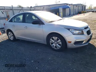 2015 Chevrolet Cruze LS with VIN 1G1PA5SG3F7144637, listed as a Copart auction lot 52236445 with 170,426 mi miles and Clean Title. Bid and sale history available at DreamBid. Image 4.