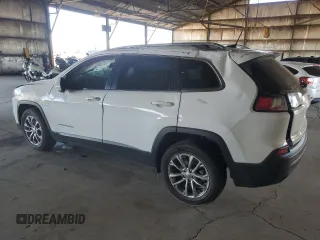 2019 Jeep Cherokee Latitude Plus с VIN 1C4PJLLB8KD382154, выставлен на аукционе Copart как лот 57723185 с пробегом 89 329 миль миль и Списание • Salvage title. История ставок и продаж доступна на DreamBid. Изображение 2.