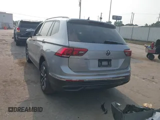 2024 Volkswagen Tiguan S with VIN 3VVRB7AX2RM185718, listed as a IAAI auction lot 42303387 with 30,761 mi miles and . Bid and sale history available at DreamBid. Image 3.