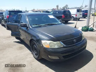 2000 Toyota Avalon XL with VIN 4T1BF28BXYU105640, listed as a IAAI auction lot 42024346 with 317,895 mi miles and . Bid and sale history available at DreamBid. Image 1.