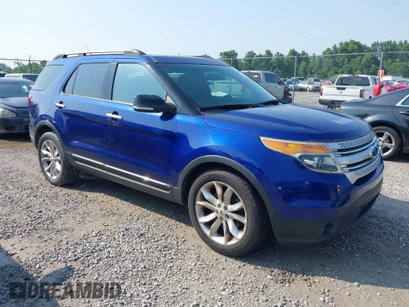 2014 Ford Explorer XLT with VIN 1FM5K7D83EGC56295, listed as a IAAI auction lot 42476324 with 203,692 mi miles and . Bid and sale history available at DreamBid. Image 1.