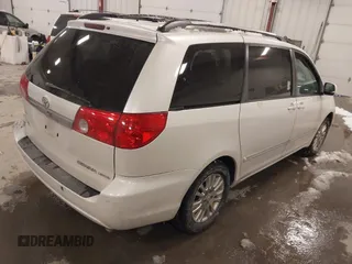 2008 Toyota Sienna XLE with VIN 5TDZK22C48S194030, listed as a IAAI auction lot 41633336 with 306,800 mi miles. Bid and sale history available at carsss.com. Image 4.