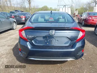 2019 Honda Civic Sedan EX with VIN 19XFC1F33KE010363, listed as a IAAI auction lot 41863301 with 77,578 mi miles. Bid and sale history available at carsss.com. Image 17.