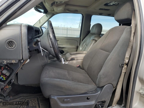 2005 Chevrolet Tahoe Z71 with VIN 1GNEK13T35R123829, listed as a Copart auction lot 84942924 with 0 mi miles and Clean Title. Bid and sale history available at carsss.com. Image 7.