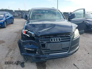 2007 Audi Q7 Premium with VIN WA1BY74L17D066083, listed as a IAAI auction lot 42307748 with 171,507 mi miles and . Bid and sale history available at DreamBid. Image 6.