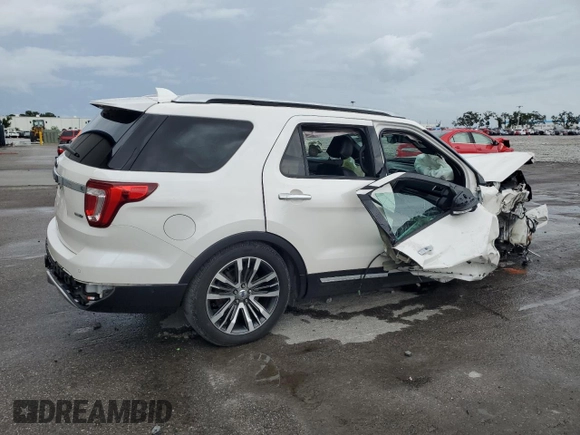 2016 Ford Explorer Platinum с VIN 1FM5K8HTXGGC69715, выставлен на аукционе Copart как лот 59577805 с пробегом 48 926 миль миль и Списание • Salvage title. История ставок и продаж доступна на DreamBid. Изображение 3.