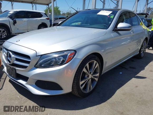 2017 Mercedes-Benz C 300 with VIN 55SWF4JB7HU183618, listed as a IAAI auction lot 42227615 with 72,028 mi miles and . Bid and sale history available at DreamBid. Image 20.
