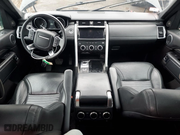 2017 Land Rover Discovery HSE Luxury with VIN SALRHBBV8HA025859, listed as a Copart auction lot 84646494 with 125,408 mi miles and Clean Title. Bid and sale history available at DreamBid. Image 8.