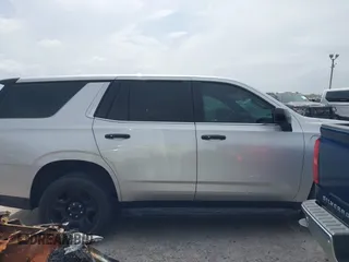2022 Chevrolet Tahoe Commercial with VIN 1GNSCLED4NR254074, listed as a IAAI auction lot 42524415 with Not provided miles and . Bid and sale history available at DreamBid. Image 12.