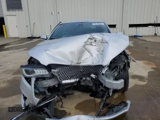 2019 Lincoln MKZ Reserve I with VIN 3LN6L5C98KR611336, listed as a Copart auction lot 83749694 with 40,406 mi miles and Salvage title. Bid and sale history available at DreamBid. Image 5.