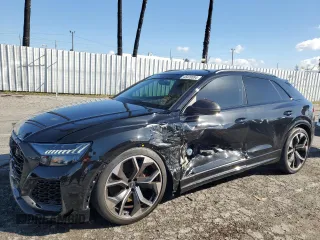 2023 Audi RS Q8 z VIN WU1ARBF1XPD019067, wystawiony jako Copart lot #45020084 z przebiegiem 7297 mil mil oraz . Historia ofert i sprzedaży dostępna na DreamBid. Obrazek 1.