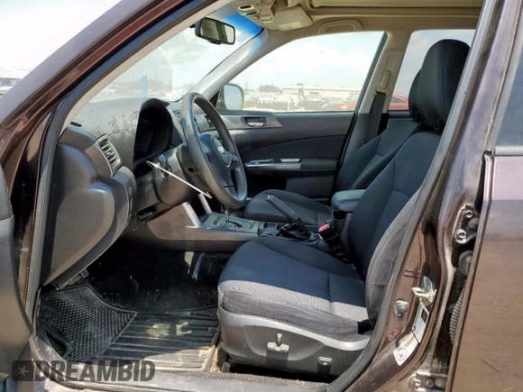2013 Subaru Forester X Premium z VIN JF2SHACC8DH407490, wystawiony jako Copart lot #58447555 z przebiegiem 145 578 mil mil oraz Czysty tytuł • Clean title. Historia ofert i sprzedaży dostępna na DreamBid. Obrazek 7.