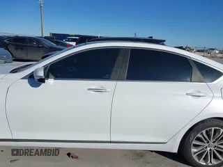 2015 Hyundai Genesis 3.8L with VIN KMHGN4JE1FU059833, listed as a IAAI auction lot 41711970 with 159,061 mi miles. Bid and sale history available at carsss.com. Image 14.