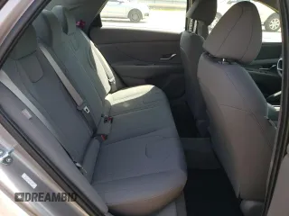 2024 Hyundai Elantra SE с VIN KMHLL4DGXRU834877, выставлен на аукционе Copart как лот 54592615 с пробегом 3 888 миль миль и Списание • Salvage title. История ставок и продаж доступна на DreamBid. Изображение 10.