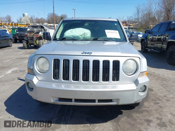 2010 Jeep Patriot Sport with VIN 1J4NF1GB9AD646059, listed as a IAAI auction lot 41762772 with 159,188 mi miles and . Bid and sale history available at DreamBid. Image 12.