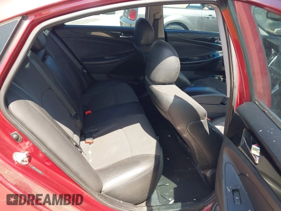 2014 Hyundai Sonata SE with VIN 5NPEC4AC6EH812605, listed as a IAAI auction lot 42149050 with 122,867 mi miles and . Bid and sale history available at DreamBid. Image 8.