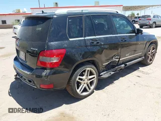 2011 Mercedes-Benz GLK 350 z VIN WDCGG8HB2BF632782, wystawiony jako IAAI lot #42296275 z przebiegiem 176 877 mil mil oraz . Historia ofert i sprzedaży dostępna na DreamBid. Obrazek 4.