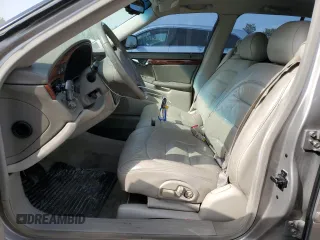 2001 Cadillac DeVille z VIN 1G6KD54YX1U242656, wystawiony jako Copart lot #54566105 z przebiegiem 200 016 mil mil oraz Szkoda całkowita • Salvage title. Historia ofert i sprzedaży dostępna na DreamBid. Obrazek 7.