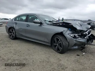 2024 BMW 3 Series 330i с VIN 3MW69FF00R8D85599, выставлен на аукционе Copart как лот 55884005 с пробегом 18 822 миль миль и Списание • Salvage title. История ставок и продаж доступна на DreamBid. Изображение 4.