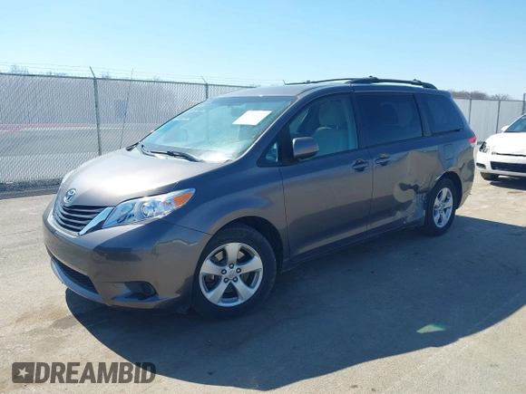 2012 Toyota Sienna LE AAS with VIN 5TDKK3DC8CS269924, listed as a IAAI auction lot 41764722 with 176,968 mi miles. Bid and sale history available at carsss.com. Image 17.