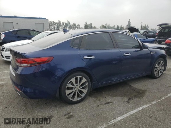 2018 Kia Optima S with VIN 5XXGT4L39JG256561, listed as a Copart auction lot 55304635 with 71,269 mi miles and Salvage Title. Bid and sale history available at carsss.com. Image 3.