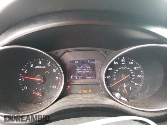 2019 Kia Sedona EX with VIN KNDMB5C15K6556821, listed as a Copart auction lot 46786935 with 101,467 mi miles and Salvage Title. Bid and sale history available at carsss.com. Image 9.