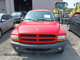 2003 Dodge Durango Sport z VIN 1D4HS38N83F621814, wystawiony jako IAAI lot #42460052 z przebiegiem 128 896 mil mil oraz . Historia ofert i sprzedaży dostępna na DreamBid. Obrazek 6.