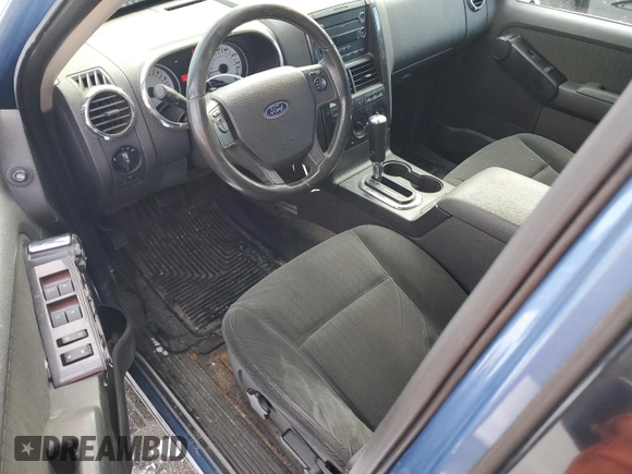 2009 Ford Explorer Sport Trac XLT with VIN 1FMEU51EX9UA39066, listed as a Copart auction lot 44100175 with 59,439 mi miles and Salvage title. Bid and sale history available at DreamBid. Image 8.