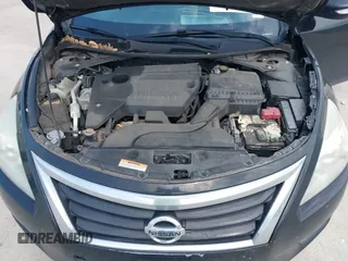 2015 Nissan Altima S with VIN 1N4AL3AP4FC595571, listed as a IAAI auction lot 42124970 with 119,859 mi miles and . Bid and sale history available at DreamBid. Image 10.