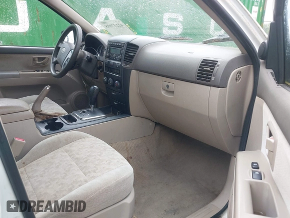 2008 Kia Sorento LX with VIN KNDJC735185785977, listed as a IAAI auction lot 42237098 with 145,231 mi miles and . Bid and sale history available at DreamBid. Image 5.