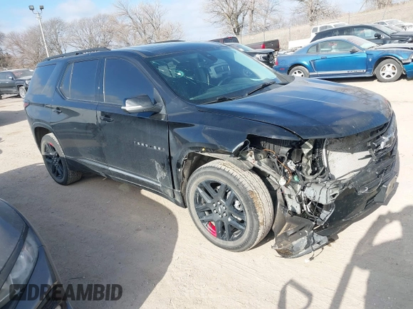 2021 Chevrolet Traverse Premier with VIN 1GNEVKKW3MJ235469, listed as a IAAI auction lot 40987307 with 40,819 mi miles. Bid and sale history available at carsss.com. Image 1.