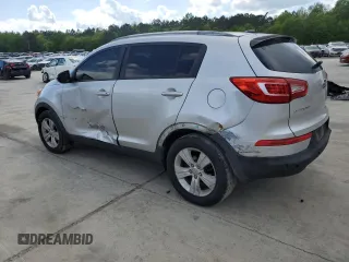 2011 Kia Sportage LX z VIN KNDPB3A20B7062731, wystawiony jako Copart lot #52949695 z przebiegiem 242 639 mil mil oraz Szkoda całkowita • Salvage title. Historia ofert i sprzedaży dostępna na DreamBid. Obrazek 2.