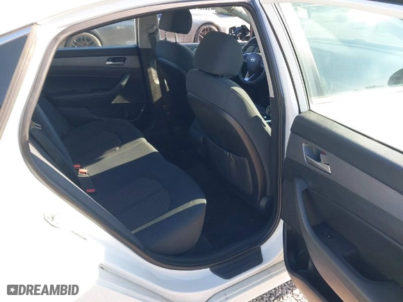 2018 Hyundai Sonata SEL with VIN 5NPE34AF9JH640011, listed as a IAAI auction lot 41523462 with 98,714 mi miles. Bid and sale history available at carsss.com. Image 8.