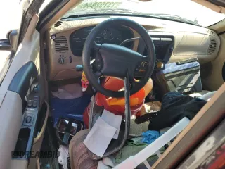 2000 Ford Ranger XL with VIN 1FTYR14V7YTA80976, listed as a Copart auction lot 83886484 with 224,594 mi miles and Salvage Title. Bid and sale history available at carsss.com. Image 8.