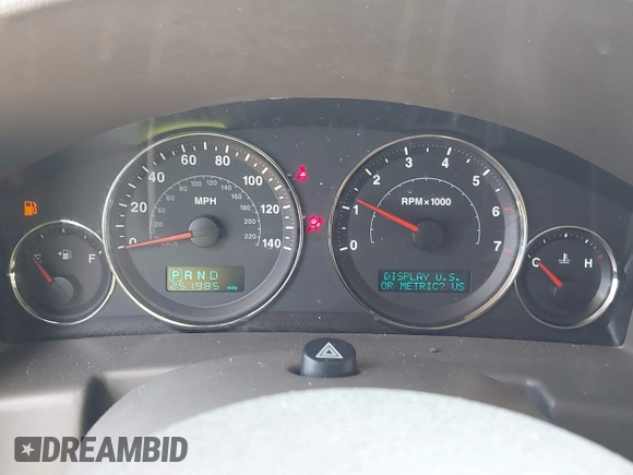 2006 Jeep Commander Limited с VIN 1J8HH58NX6C179429, выставлен на аукционе IAAI как лот 42410804 с пробегом 251 985 миль миль и . История ставок и продаж доступна на DreamBid. Изображение 7.