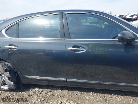 2008 Lexus LS 460 LWB with VIN JTHGL46F485030205, listed as a IAAI auction lot 41764479 with NaN miles. Bid and sale history available at carsss.com. Image 13.